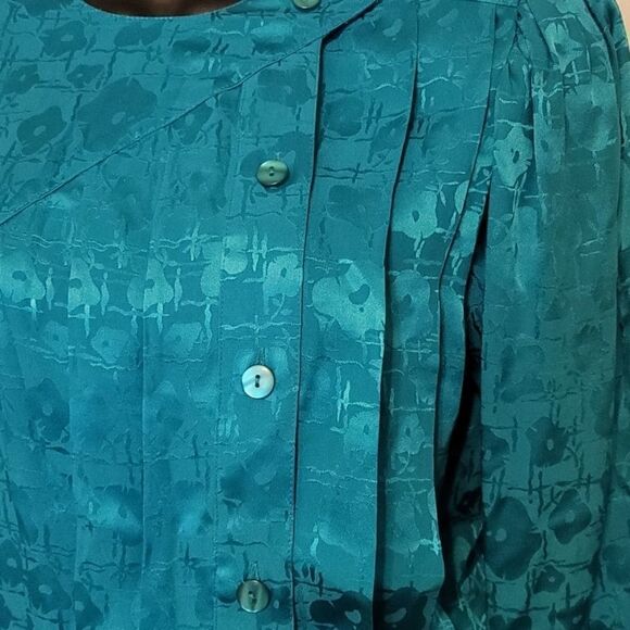 COPY - Vintage Nordstrom point of view pleated silk skirt set - Picture 3 of 14